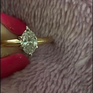 1/2ct marquise diamond 14KP engagement ring size 4